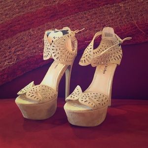 Zigi Soho "Sage" Platform Heels